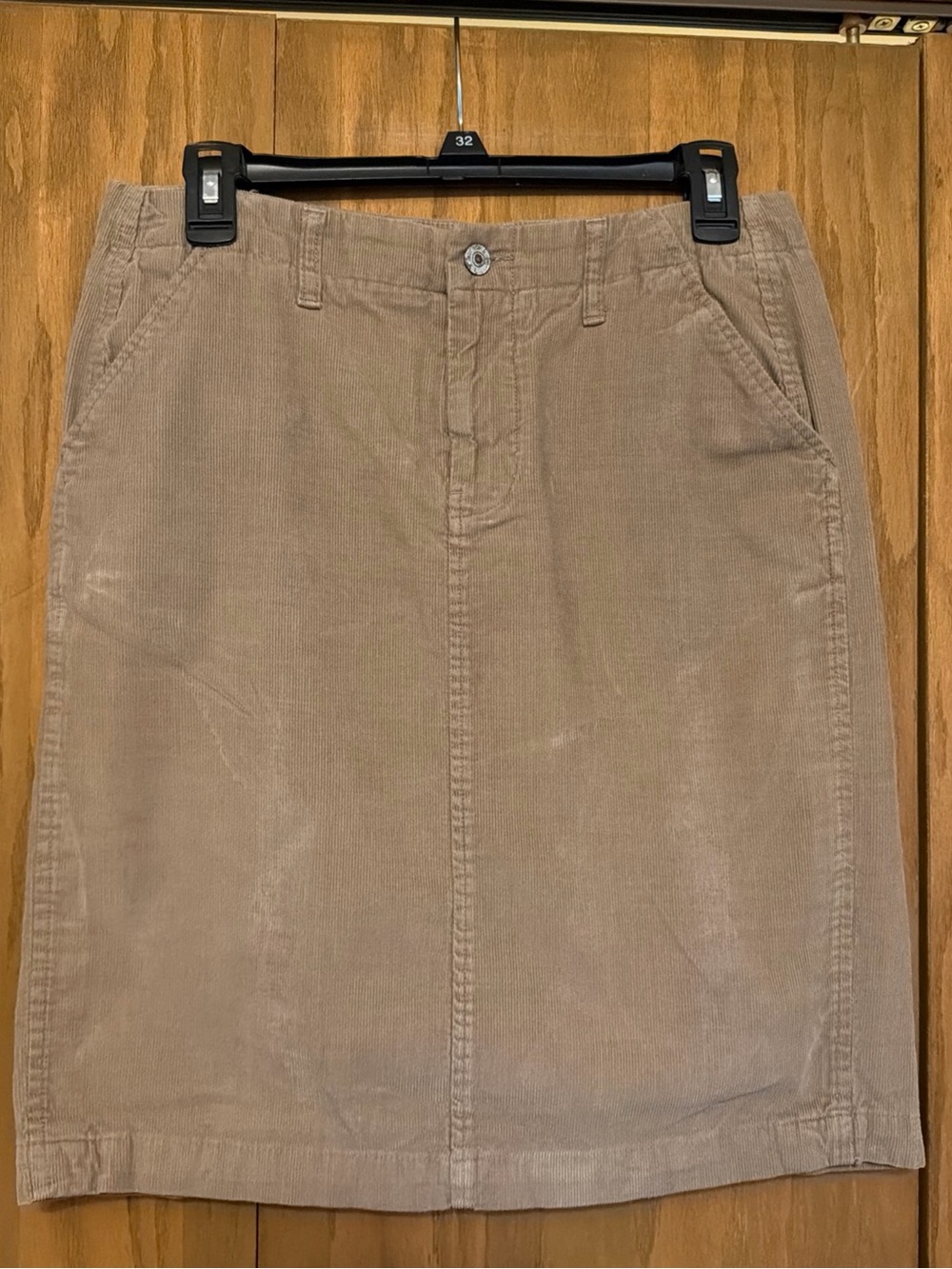 Banana Republic Corduroy A-Line Skirt in Taupe size 6